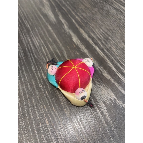 Jewelry - Vintage Asian Chinese Sewing Pin Cushion 3 People‎ Around Red Silk W/Old Pins